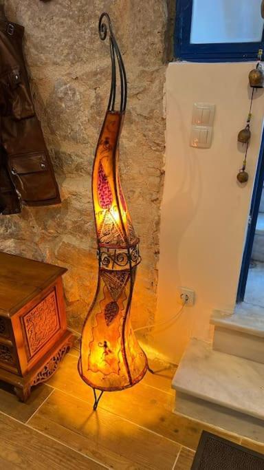 אתונה Stone Inn Near Acropolis & Metro 石头记 Felsenhohle מראה חיצוני תמונה