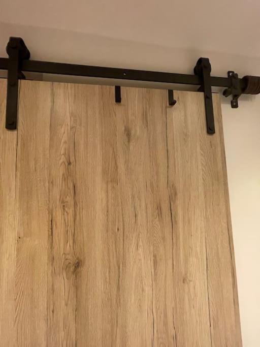 אתונה Stone Inn Near Acropolis & Metro 石头记 Felsenhohle מראה חיצוני תמונה