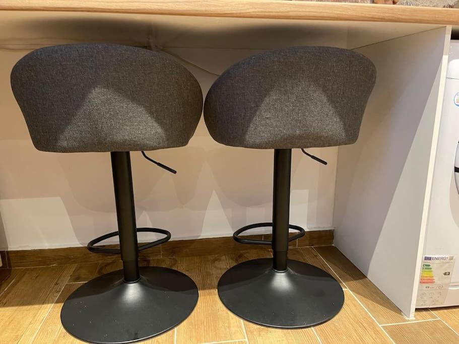 אתונה Stone Inn Near Acropolis & Metro 石头记 Felsenhohle מראה חיצוני תמונה